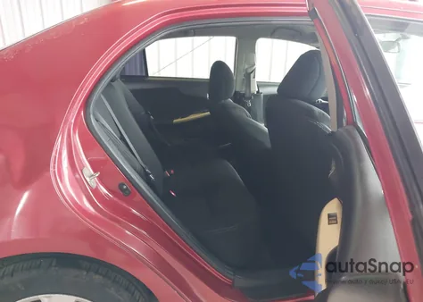 2013 Toyota Corolla S из США, поврежденный, VIN 5YFBU4EE2DP086044